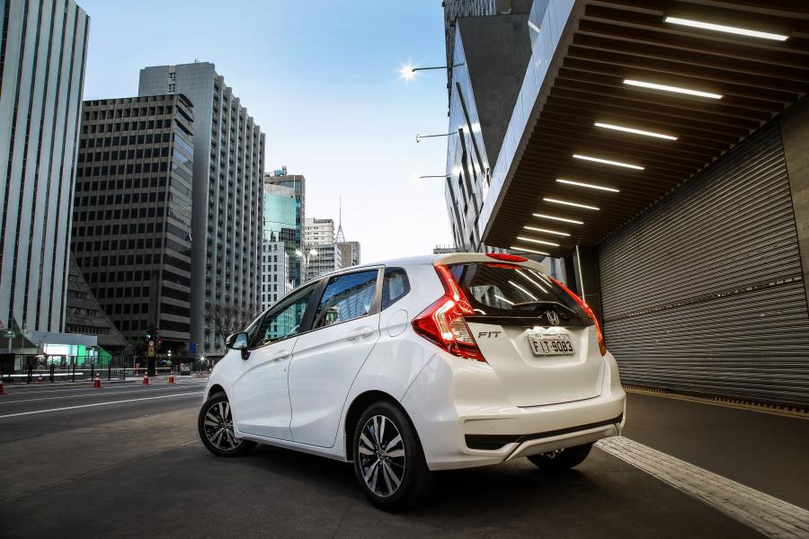  Honda Fit 2017 года  (LA) (фото 30 из 40)